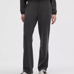 Lululemon Softstreme High Rise Pant Sz 8 Short Espresso